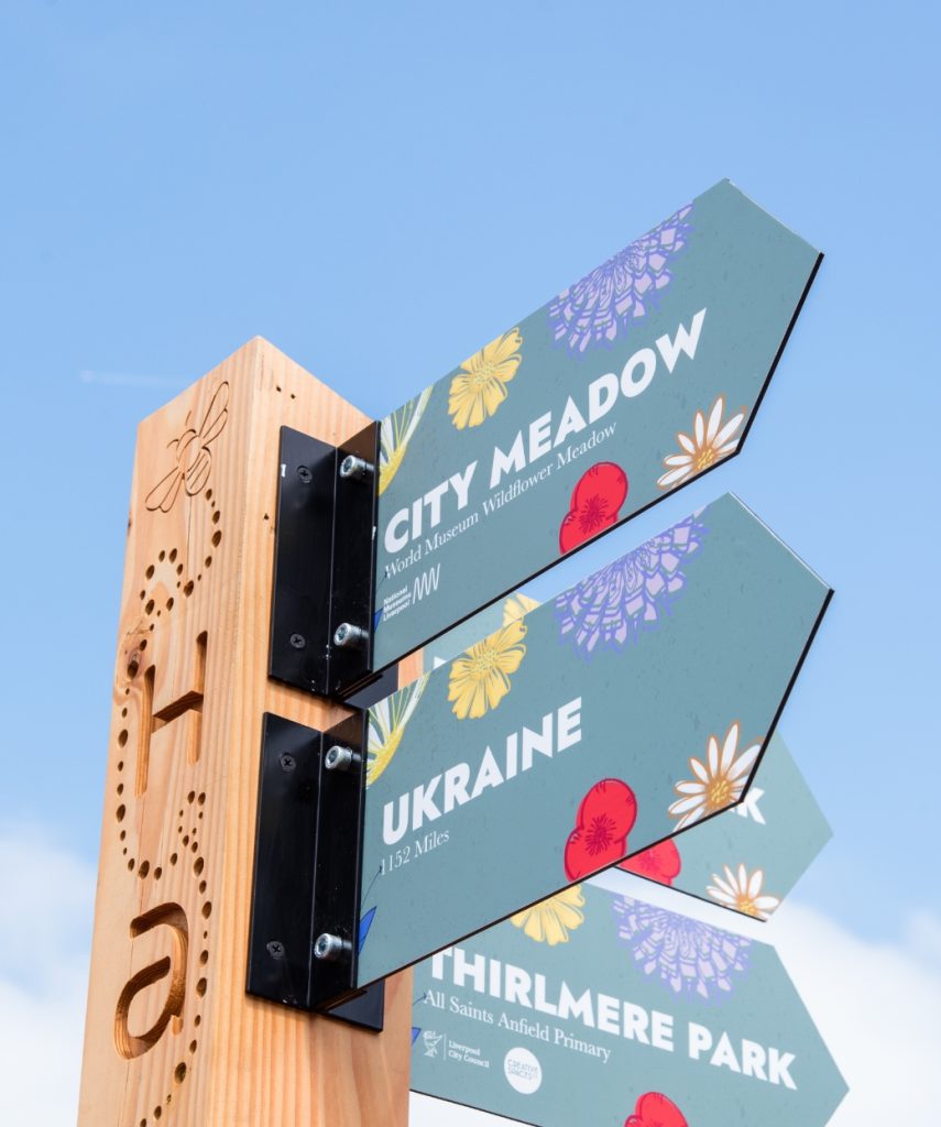 A photograph of the Niche product, Bee finger posts